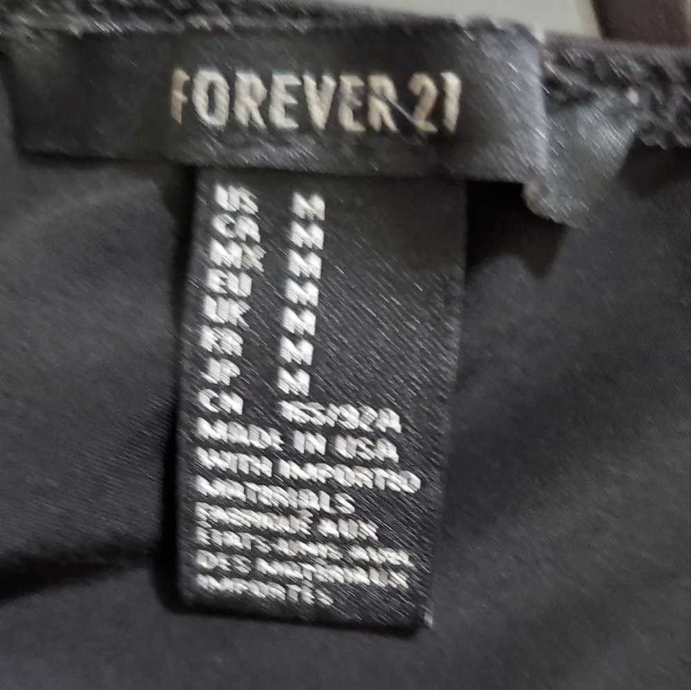 Forever 21 Mini Dress good condition color Black - Picture 2 of 8